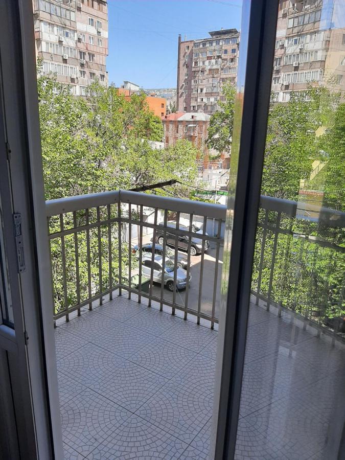 Apartment On Tumanyan Erevan Exterior foto