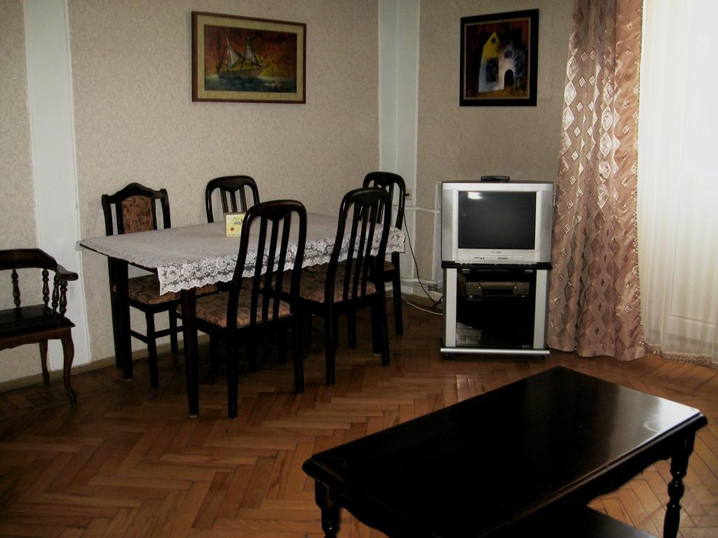 Apartment On Tumanyan Erevan Cameră foto